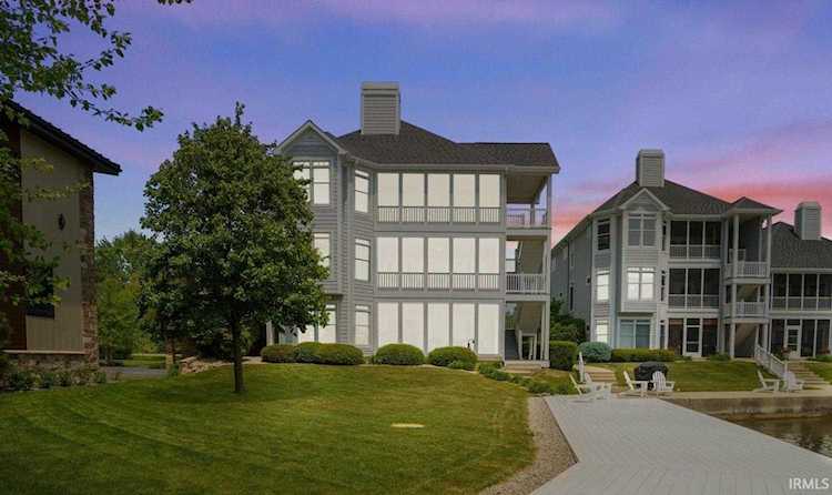 2400 Winona Avenue #F Winona Lake, IN 46590