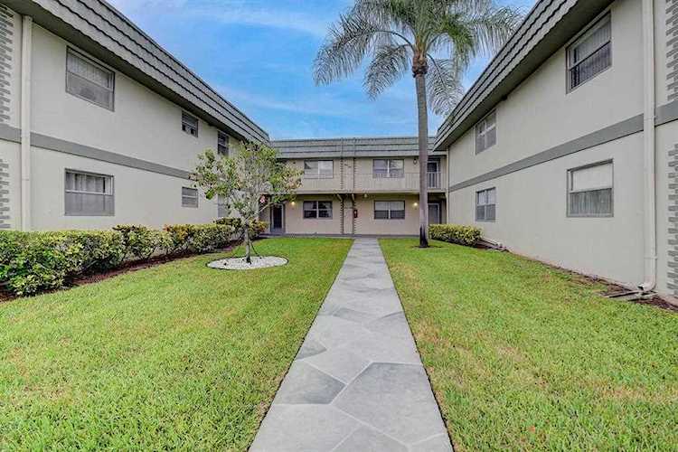 436 Monaco J Delray Beach, FL 33446