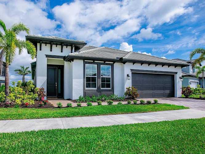 4856 Antrim Dr Sarasota, FL 34240