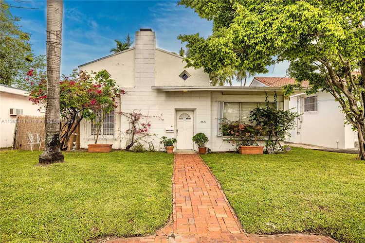 8821 Froude Ave Surfside, FL 33154
