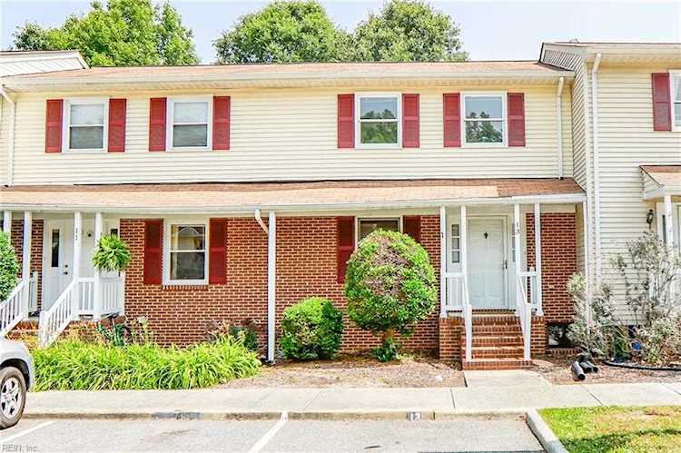 13 Bromley Dr Williamsburg, VA 23185