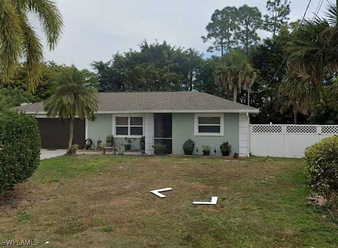2540 SW 55th St Naples, FL 34116
