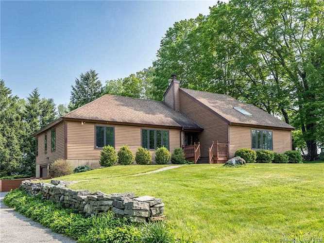 153 Ives Rd Goshen, CT 06756