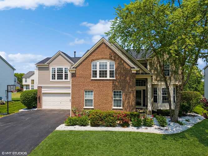 24656 Woodstock Dr Plainfield, IL 60585