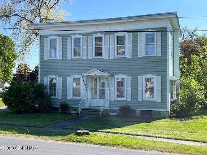 238 Main St Fort Hunter, NY 12069