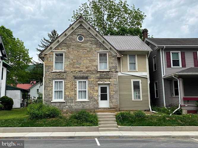 913 Pike Street State College, PA 16801 | home for sale | KBB Photo 1