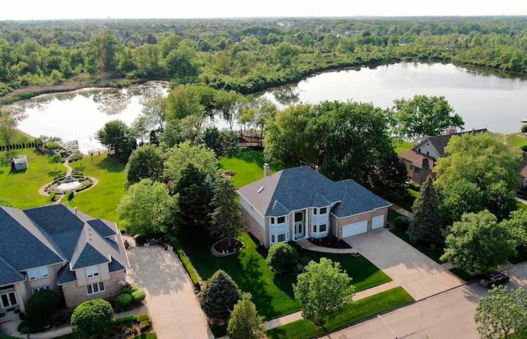 21244 Sage Brush Ln Mokena, IL 60448