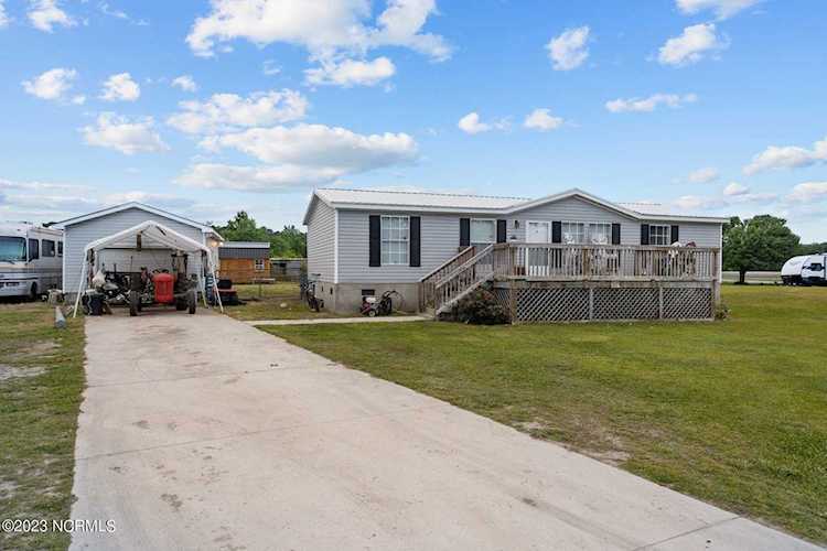 188 Corbett Road Swansboro, NC 28584