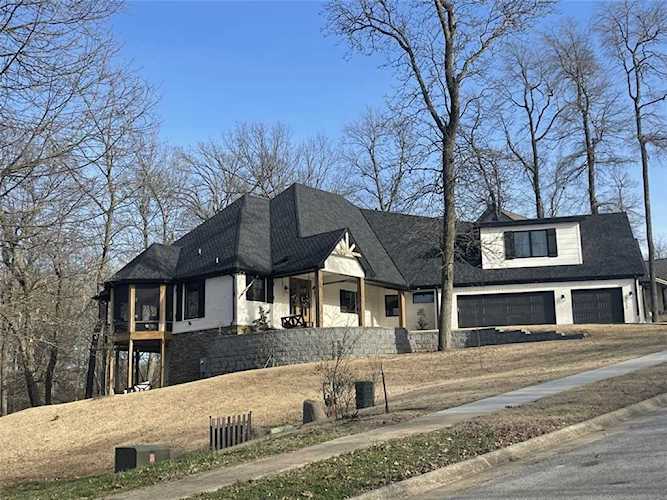 5423 W Yellowbrick Rd Fayetteville, AR 72704