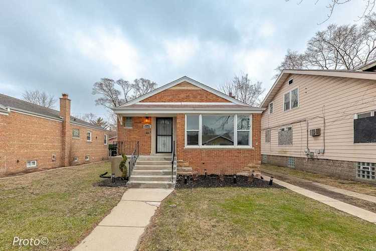 14509 Dr. Martin Luther King Jr. Dr Dolton, IL 60419