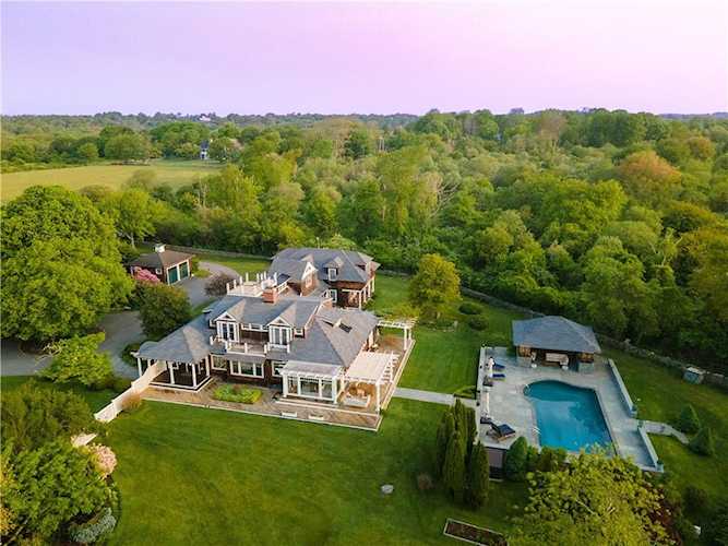 664 Third Beach Rd Middletown, RI 02842