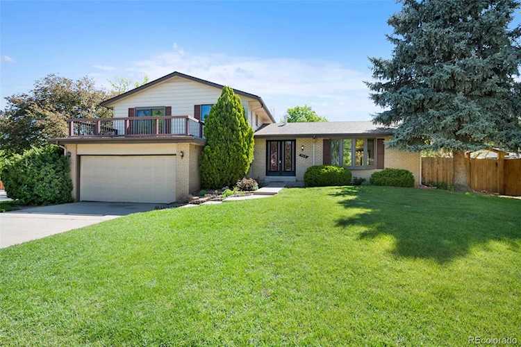 1105 W Hinsdale Ct Littleton, CO 80120