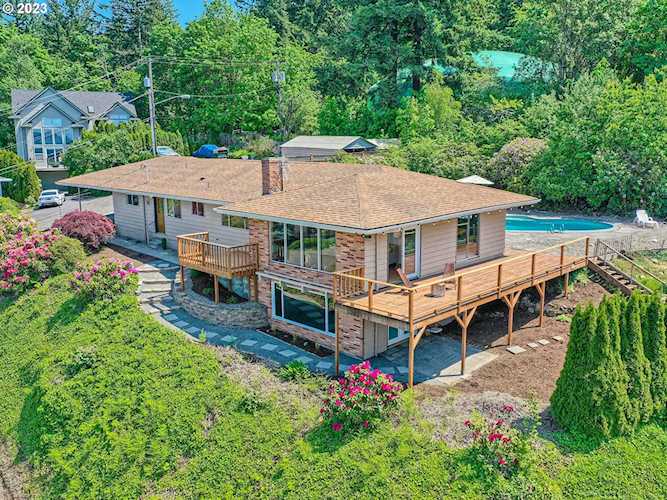 11716 SE Lexington ST Portland, OR 97266
