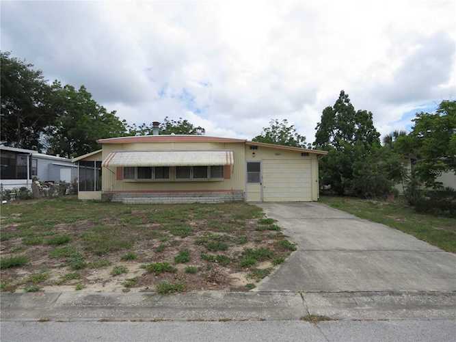 6611 Aberdeen Ave New Port Richey, FL 34653