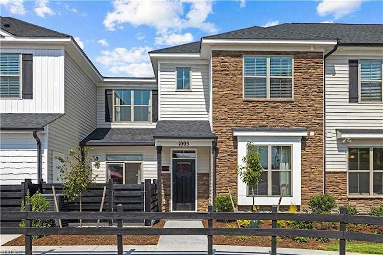 205 W Kathy Ann Way Carrollton, VA 23314