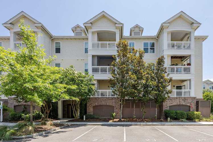 2244 Ashley Crossing Dr Charleston, SC 29414