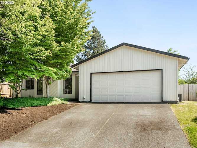 10110 SW Exmoor PL Beaverton, OR 97008
