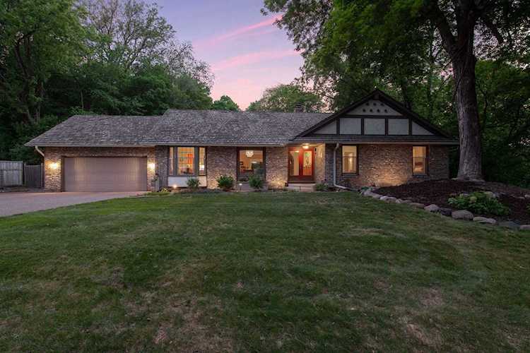 18204 Priory Lane Minnetonka, MN 55345