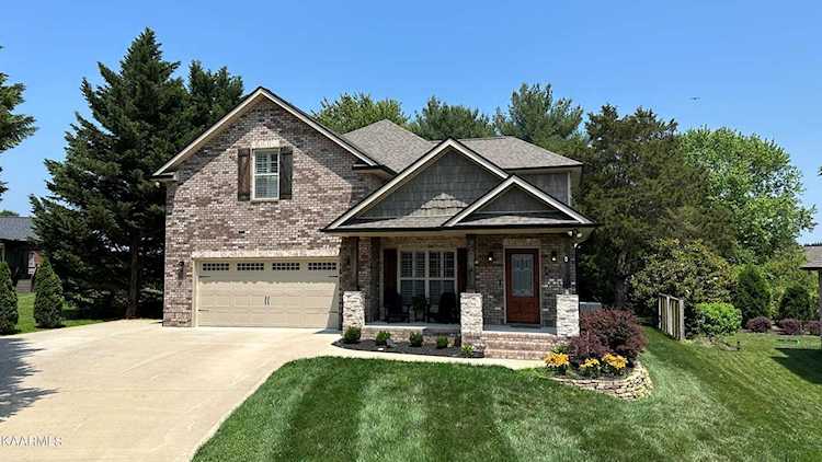 3771 Sheldon Place Maryville, TN 37803