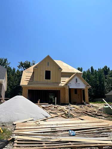 300 Maple St Oakland, TN 38060
