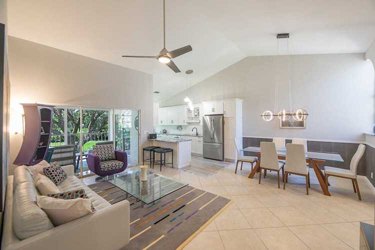 17282 Boca Club Boulevard #1906 Boca Raton, FL 33487