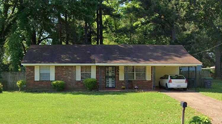 1747 W Holmes Rd Memphis, TN 38109 | MLS 10148787 Photo 1