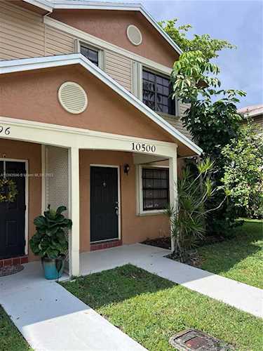 10500 NW 6 St #10500 Pembroke Pines, FL 33026