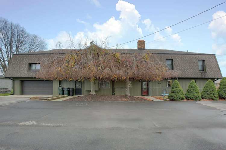 46070 Edgewater Chesterfield, MI 48047