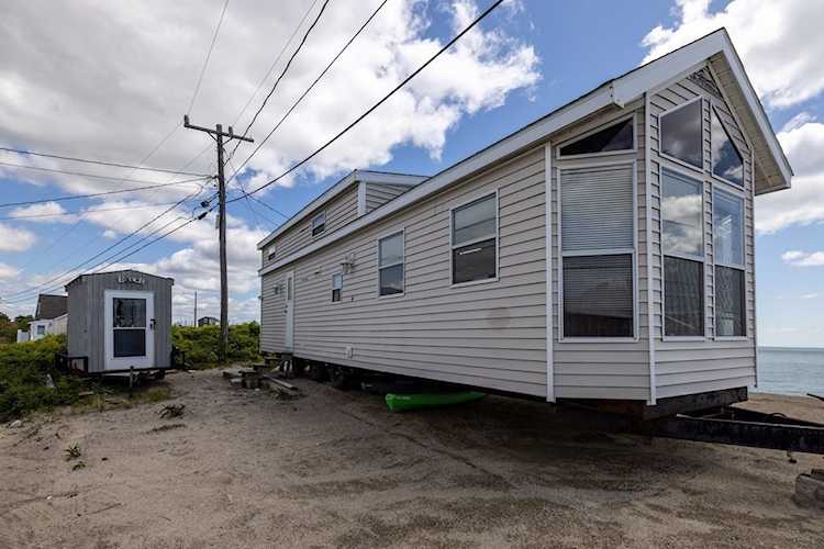 238 242 East Beach Rd Westport, MA 02790