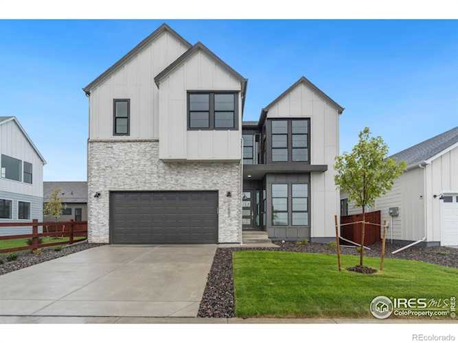1863 Frost Dr Windsor, CO 80550