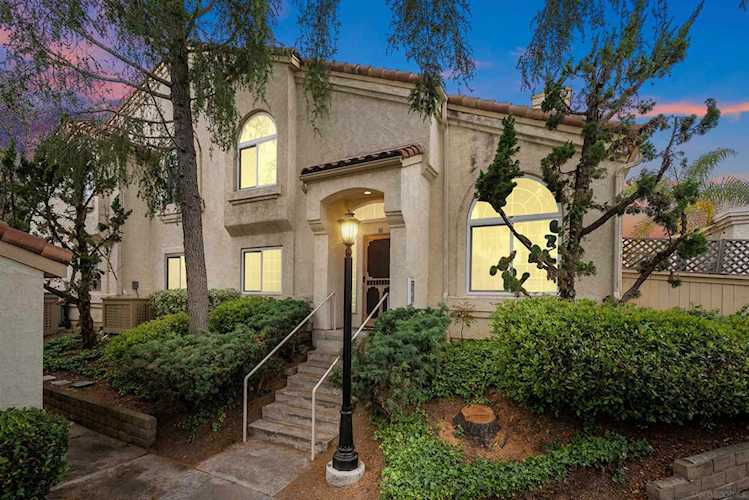 750 Breeze Hill Rd #86 Vista, CA 92081
