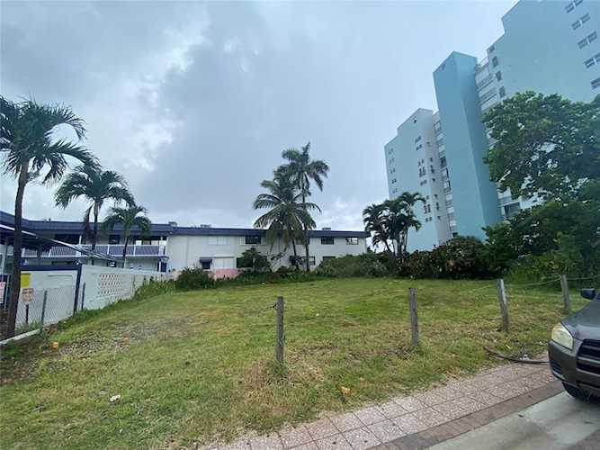 317 Arizona St Hollywood, FL 33019