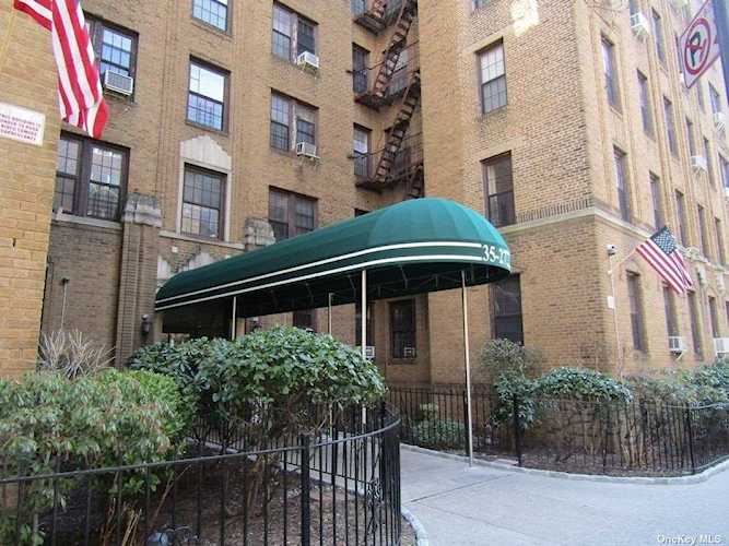 35-21 81 Street #6D Jackson Heights, NY 11372