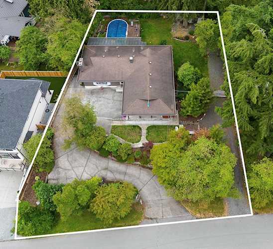 34095 Woodbine Street Abbotsford, BC V2S 2R3