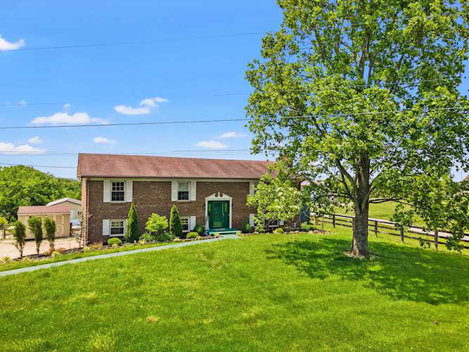 324 Hackett Pike Richmond, KY 40475