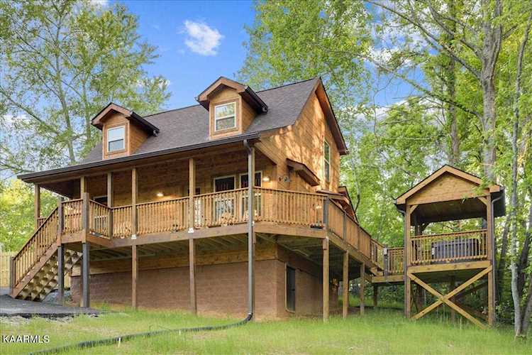3404 Mattox Cemetery Rd Sevierville, TN 37862