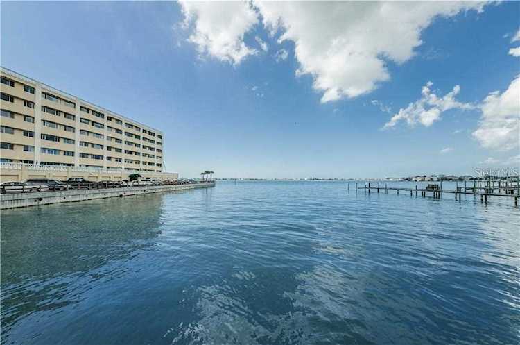 100 Bluff View Dr #308A Belleair Bluffs, FL 33770