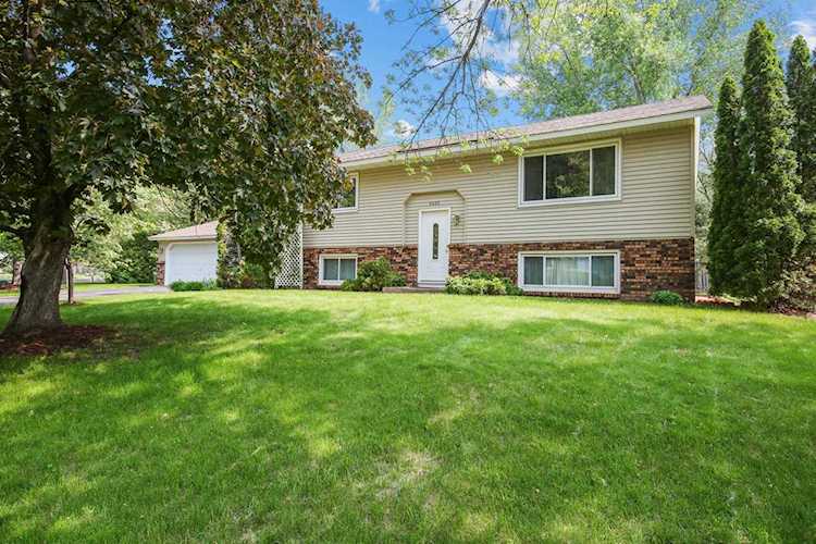 6465 Rice Court Lino Lakes, MN 55014
