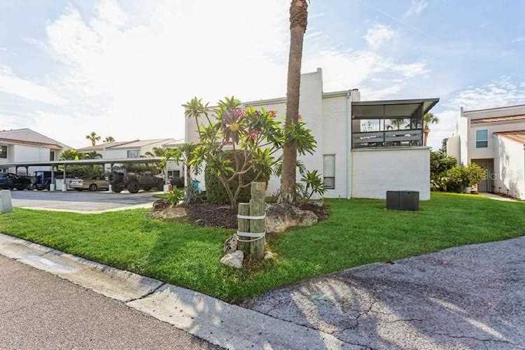 4319 Harbor House Dr #4319 Tampa, FL 33615