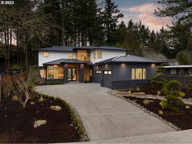 17952 Cardinal DR Lake Oswego, OR 97034