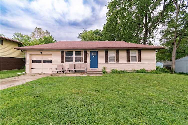 5011 NE 44th Terrace, Kansas City, MO 64117 | home for sale Photo 1