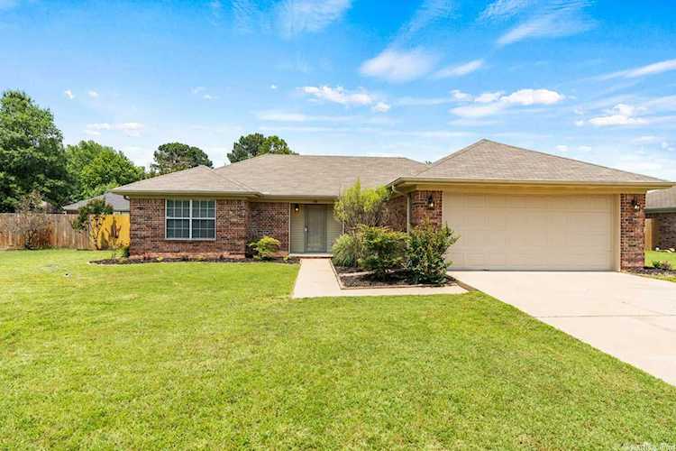 35 W Plaza Blvd Cabot, AR 72023