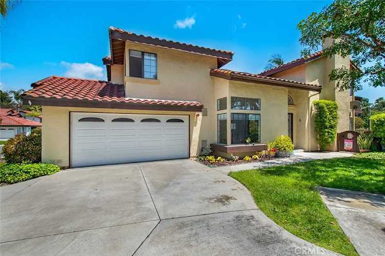 1013 Domador #26 San Clemente, CA 92673 | MLS OC23082499 Photo 1