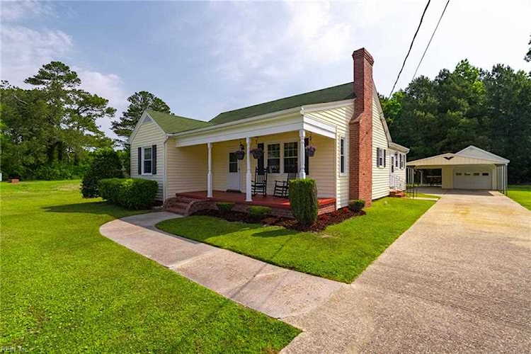 104 Rosewood Dr Suffolk, VA 23434