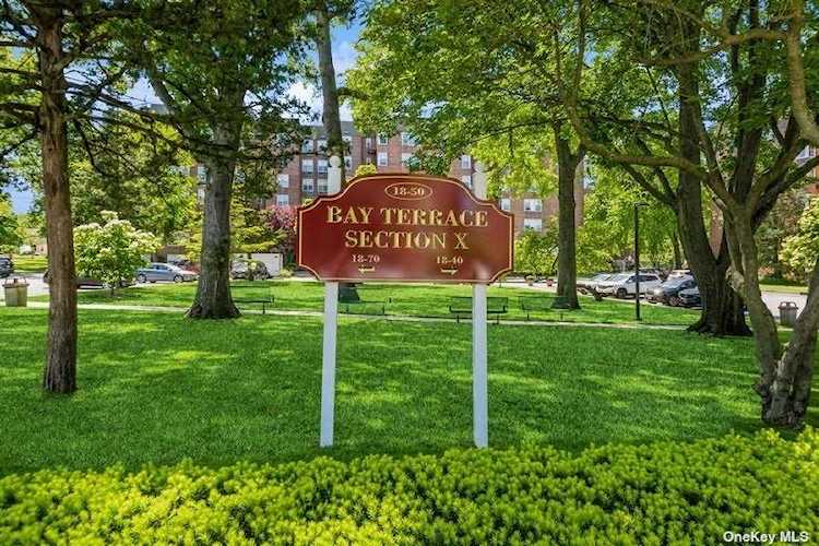 18-50 211 Street #2G Bayside, NY 11360