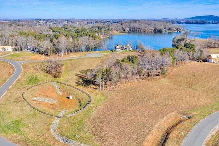 Lot 81 Hyannis Pt Union Hall, VA 24176