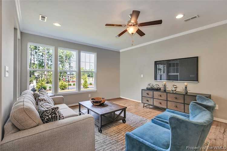 11854 Knockholt Ln New Kent, VA 23124