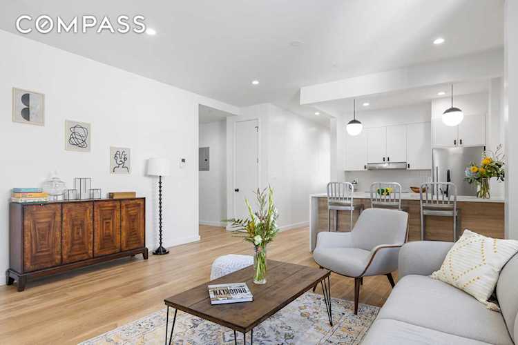 44 Euclid Ave #3-B Brooklyn, NY 11208