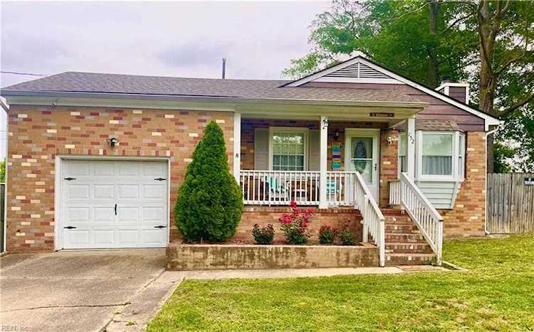 152 Grace Dr Newport News, VA 23602