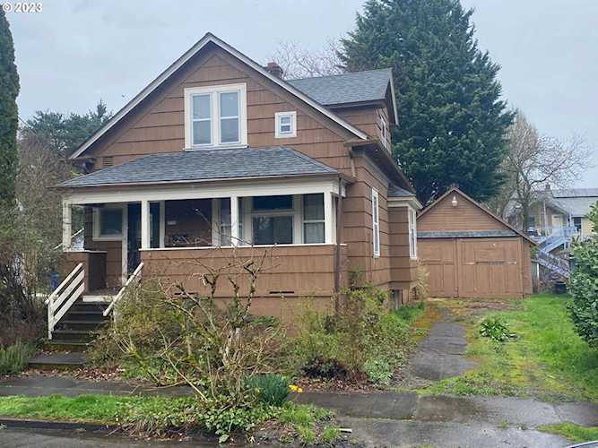3718 NE 11th AVE Portland, OR 97212